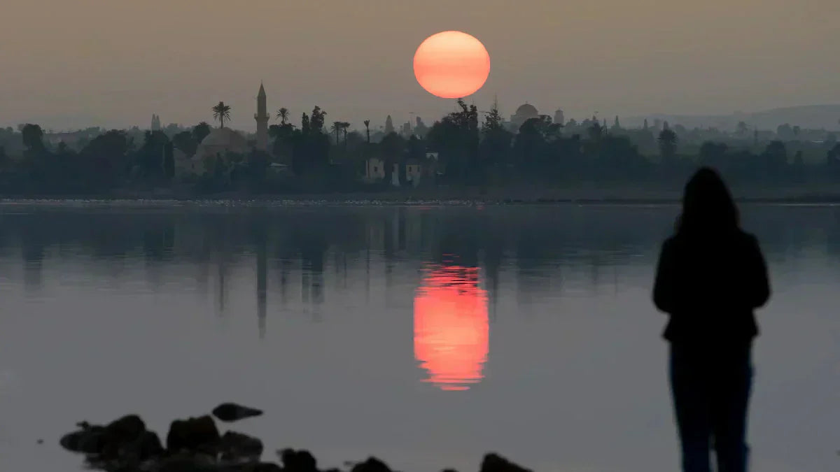 Mindfulness Without Meditating: A Real-Life Guide